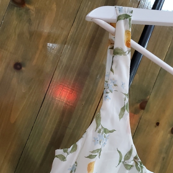 Sincerely Jules Yellow Tan Sleeveless Sundress - Picture 5 of 9